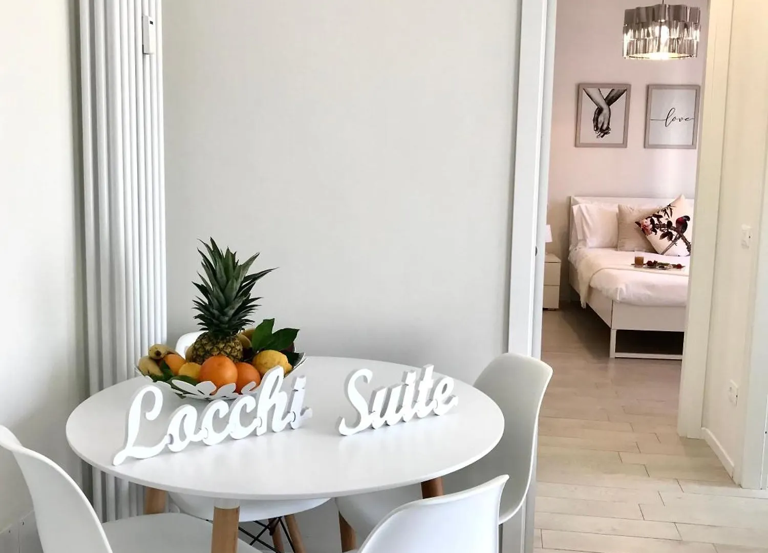 Suite Locchi. Vicino Tramvia/Careggi/Meyer Florencia